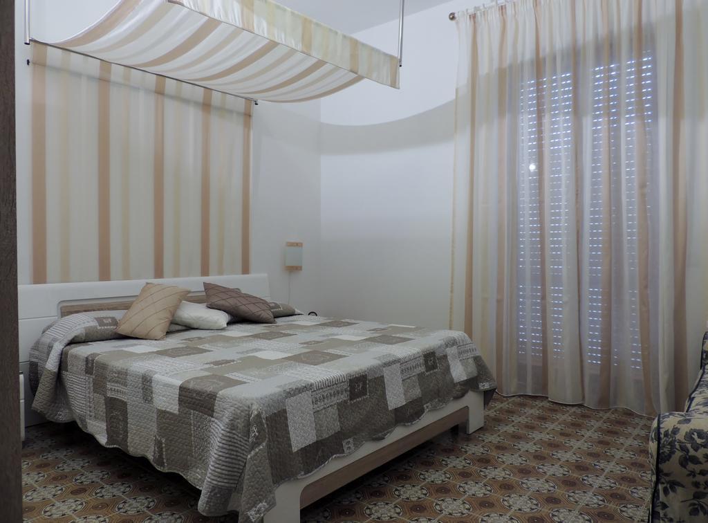 Mary Centro Storico Apartment Alghero Exterior photo