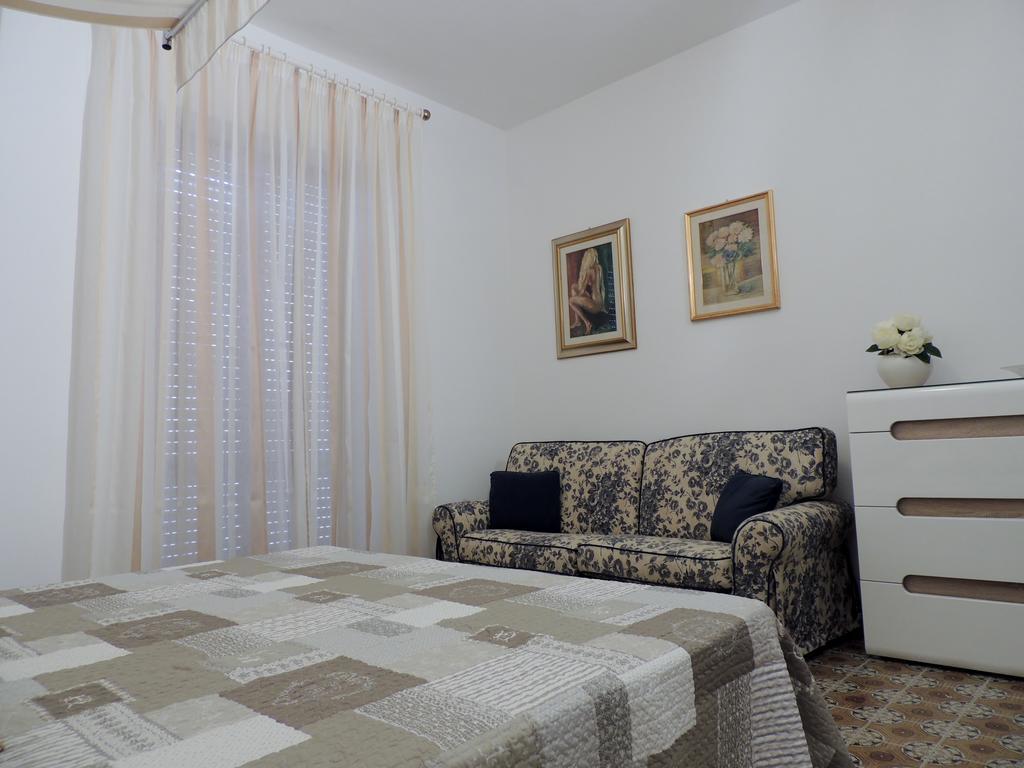 Mary Centro Storico Apartment Alghero Exterior photo